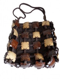 handgemaakte tas van kokosnoot en stof