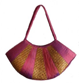 Chique rieten tas kleur roze rotan,